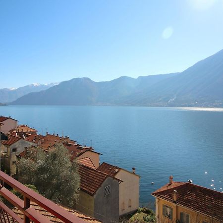 Bella Lake View Colonno Екстериор снимка